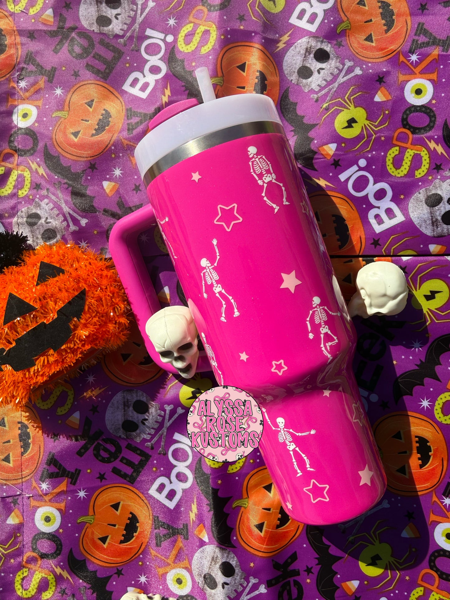 Dancing Skellies 40oz (Hot Pink)